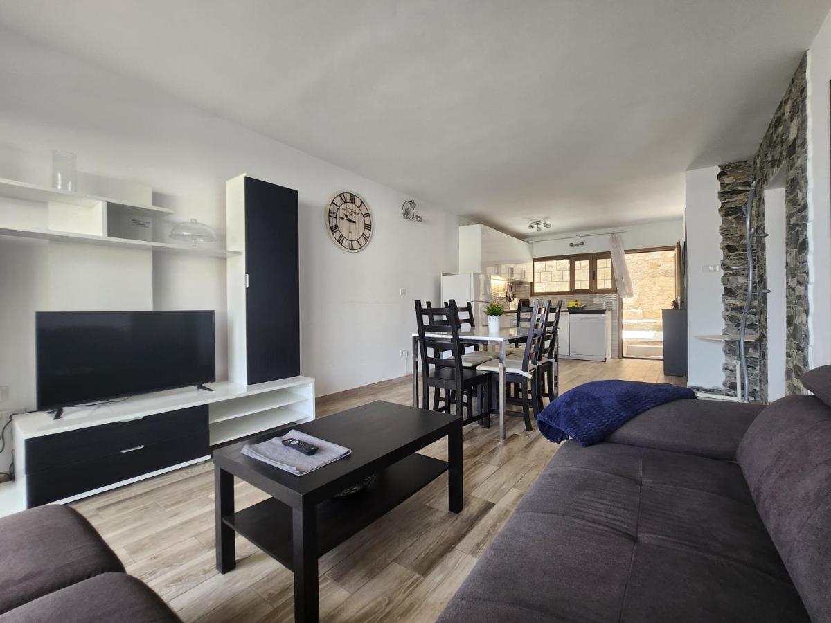 Modern Ground Floor Apartment , A Few Steps From The Beach Моган Екстер'єр фото